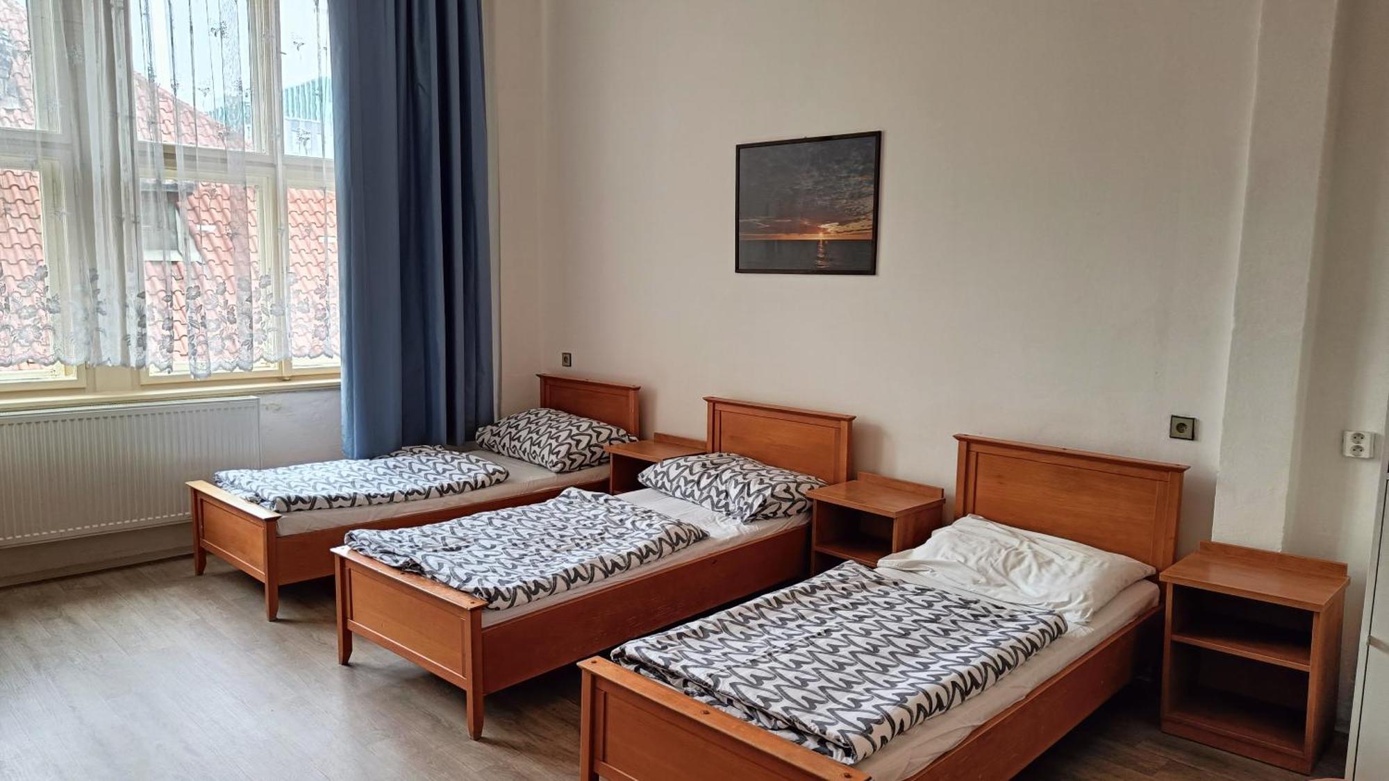 A Plus Hostel - Centrum Прага Екстер'єр фото
