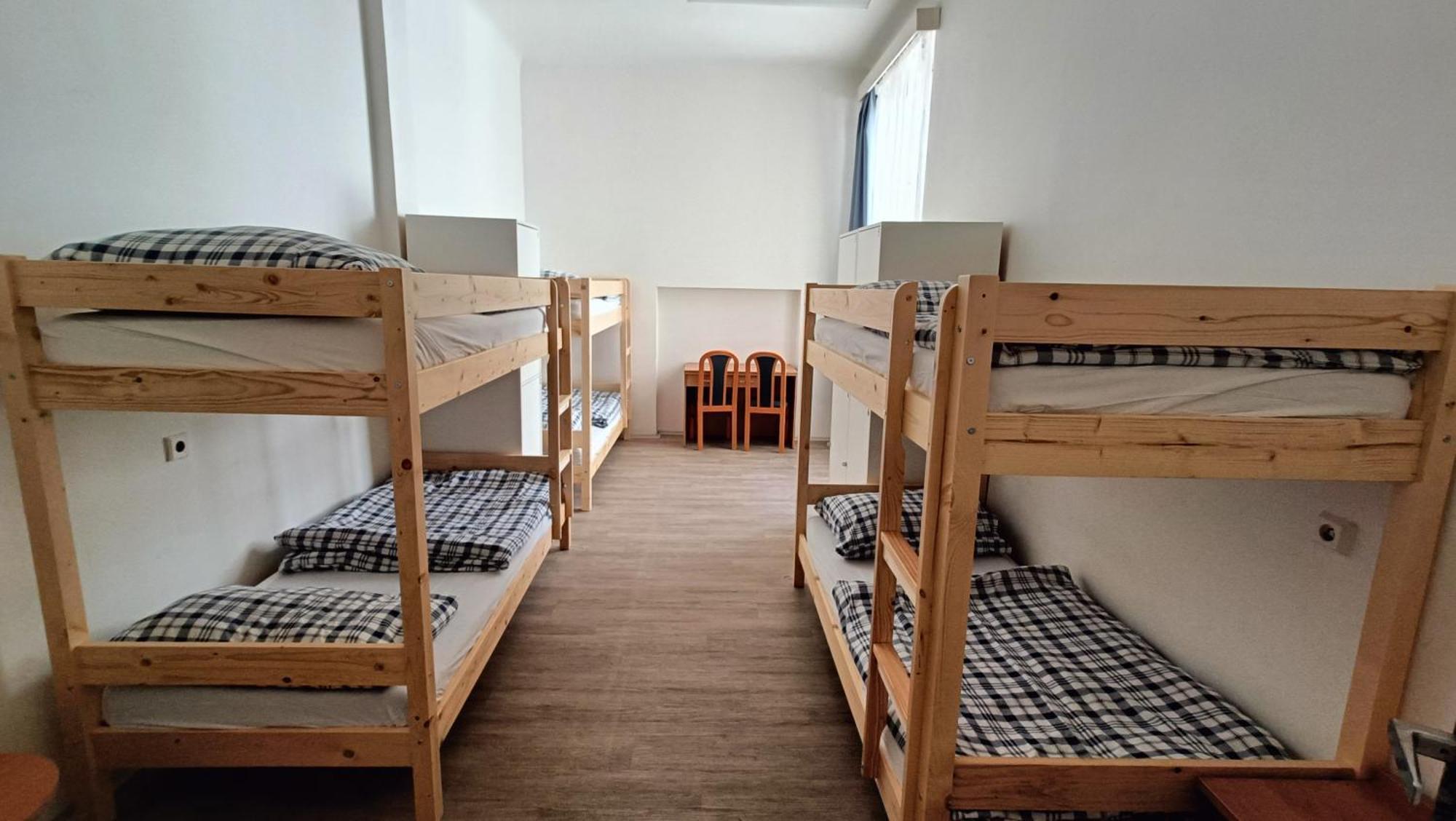 A Plus Hostel - Centrum Прага Екстер'єр фото