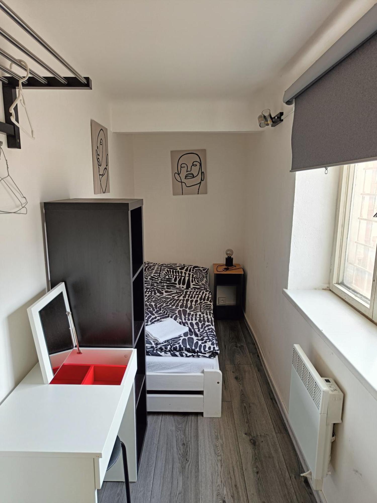 A Plus Hostel - Centrum Прага Екстер'єр фото